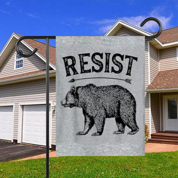 ALT US National Park Resist Service Flag Bear