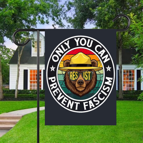 Official Only You Can Prevent Fascism, Smokey Bear Resist Flag