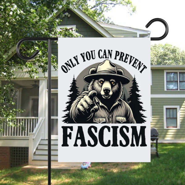 Only You Can Prevent Fascism, Smokey the Bear Resist Flag