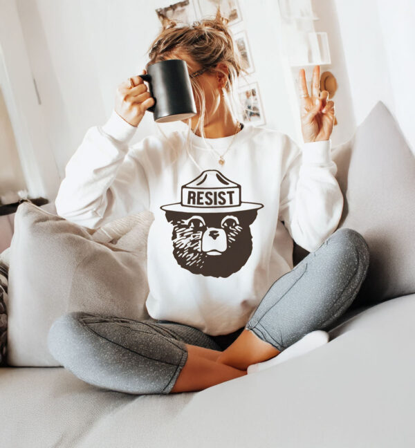 Protect Our National Parks Resist Bear T-Shirt