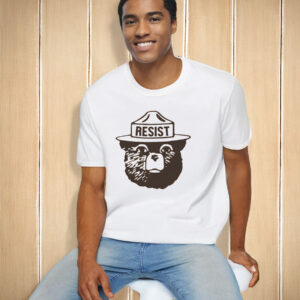 Protect Our National Parks Resist Bear T-Shirt