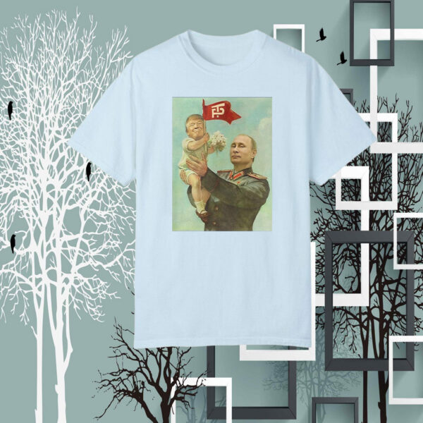 Putin Holding Baby Trump, Resist Anti Trump T-Shirt