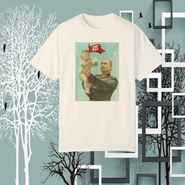 Putin Holding Baby Trump, Resist Anti Trump T-Shirt