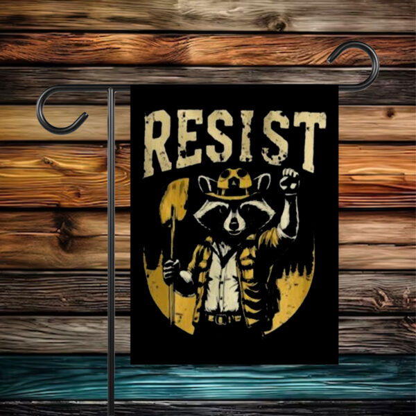 Keep Raccoons Out: Resist Raccoon Flag - Image 3