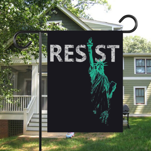 Resist, Statue of Liberty Flag