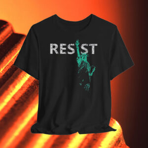 Resist, Statue of Liberty T-Shirt