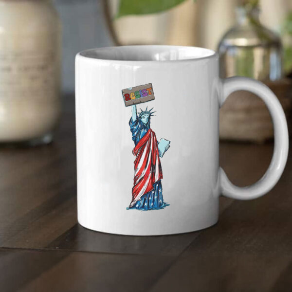 Statue of Liberty Protest, Resist Mug