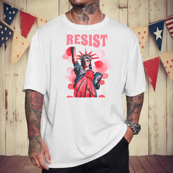 Statue of Liberty Resist Feminist T-Shirt