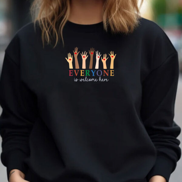 Idaho teacher shirt everyone is welcome here Shirt